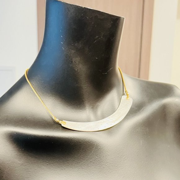 Vintage MONET Natural Rainbow Mother of Pearl Shell Choker Necklace w/Rhinestone - Picture 2 of 7